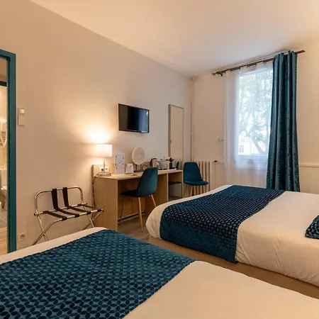 מלון The Originals City, De Bordeaux, Centre 3*