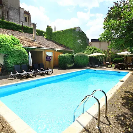 The Originals City, De Bordeaux, Centre 3* ברגרק